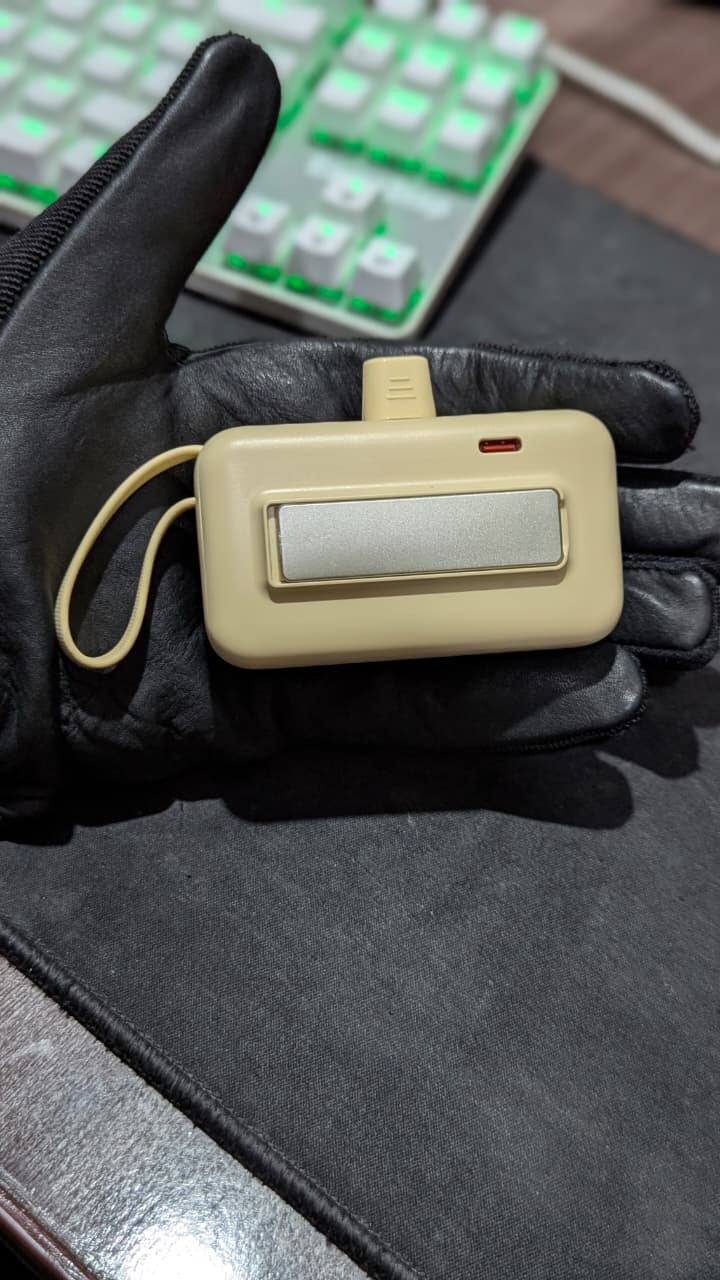 10,000mAh Mini | Built-In Type-C Pocket Power Bank